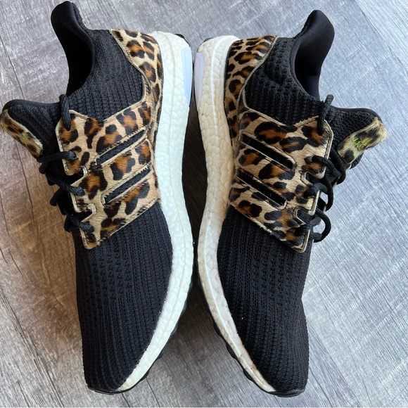Adidas Ultraboost DNA 5 Running Shoes Black Leopard Size 13 - Picture 4 of 13